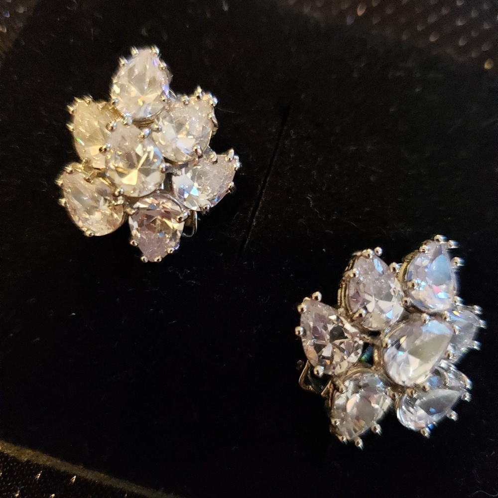 💕Crystal Clip On Earrings